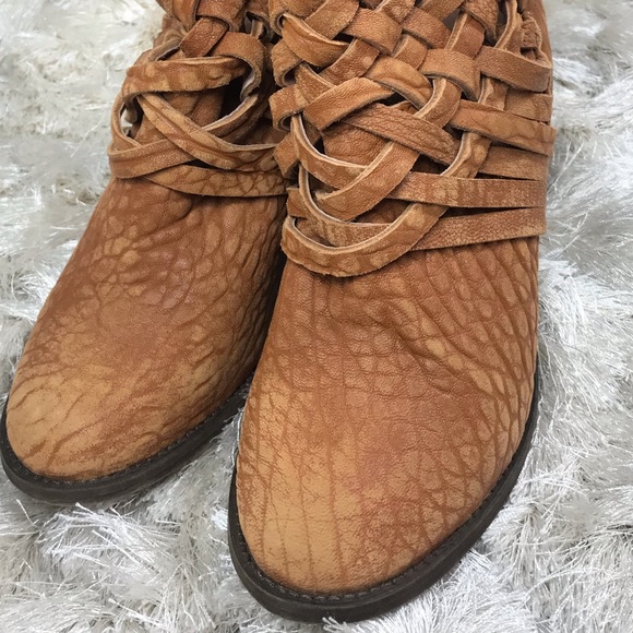 NWOT Distressed Free People Brown Leather Boots - Picture 2 of 7